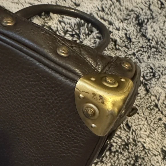 Metrocity Quilted Brown Leather Satchel - Picture 14 of 15